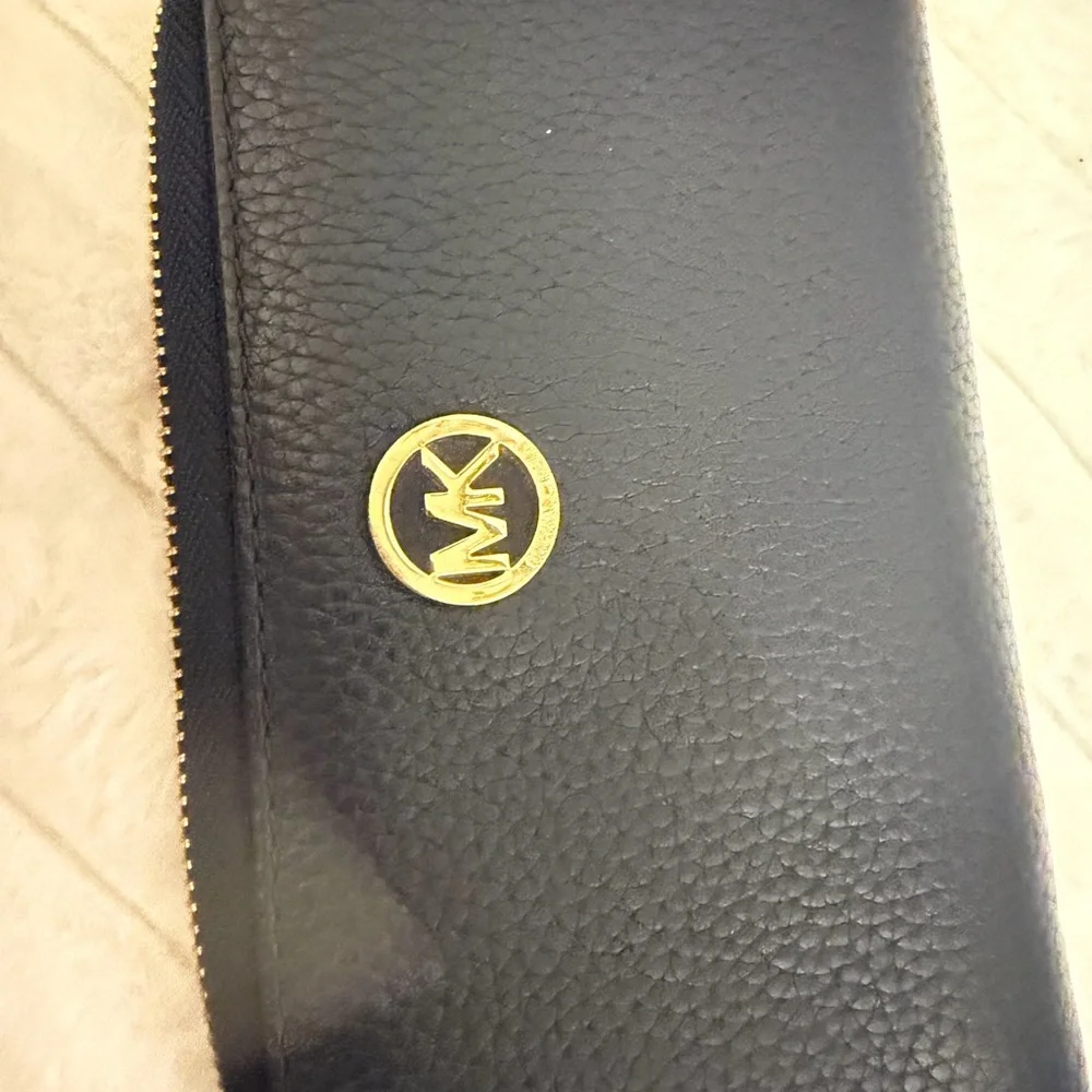 Michael Kors Black and Gold Wallet